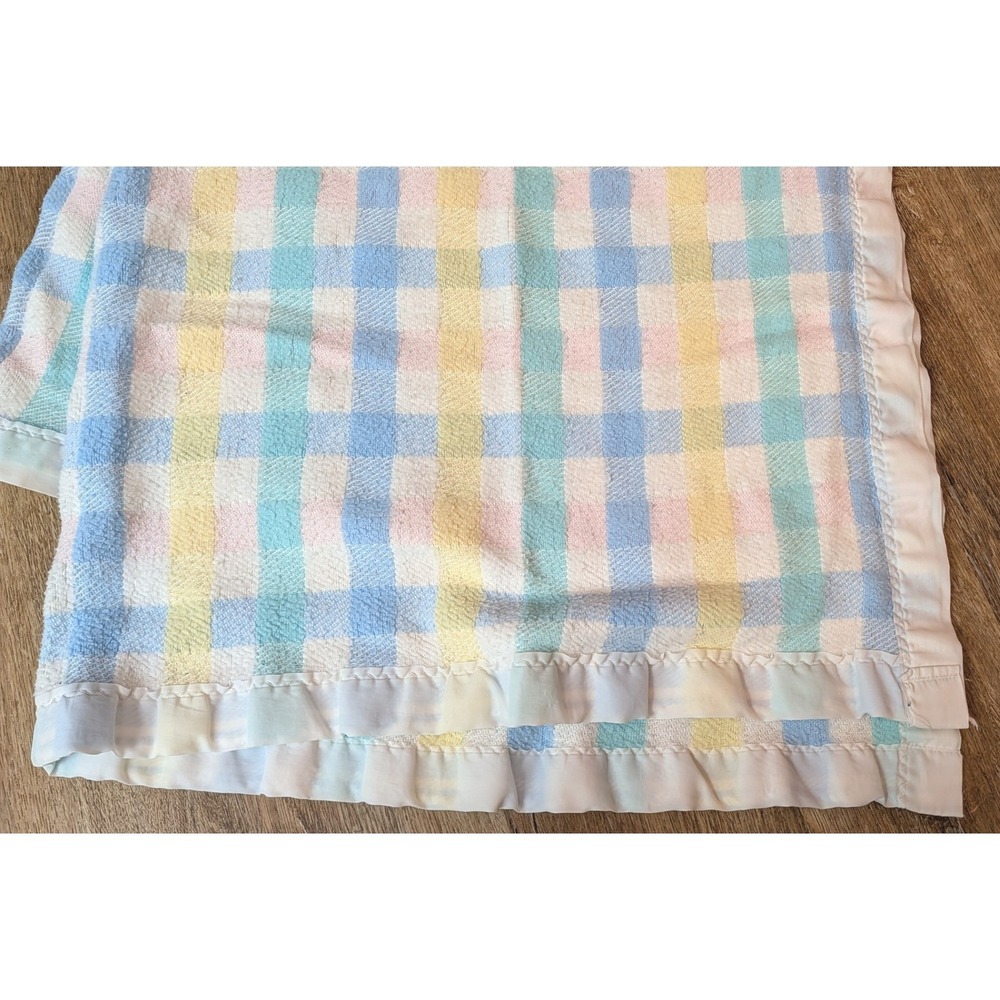 Vintage Baby Blanket Pastel Plaid nylon Trim Woven pink green blue yellow READ